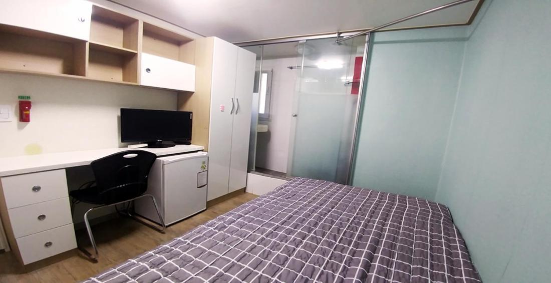 Hongdae T Capsule hotel Seoul