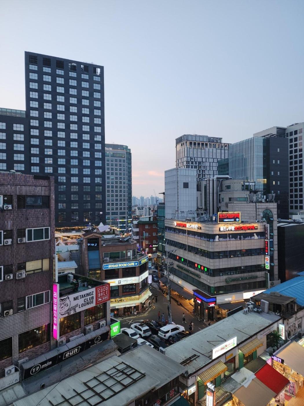 Hongdae T Capsule hotel *